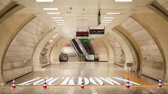 london tube lockdown