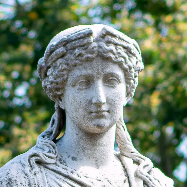 greek sculpture showing heart area